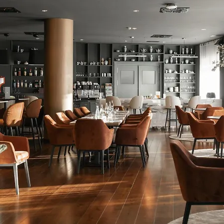 Ama Hotel 4*